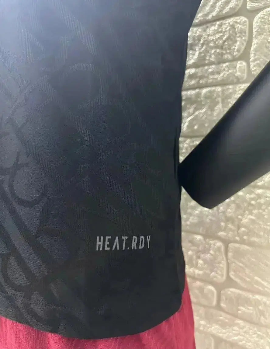 Maillot Real Madrid "Black" Avant-Match 2024/2025 JanaFoot